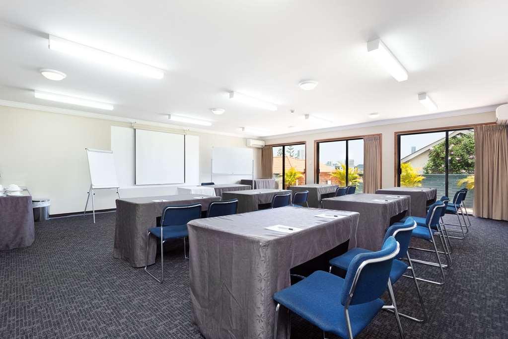 Ramada By Wyndham Brisbane Windsor Hotel Facilities photo